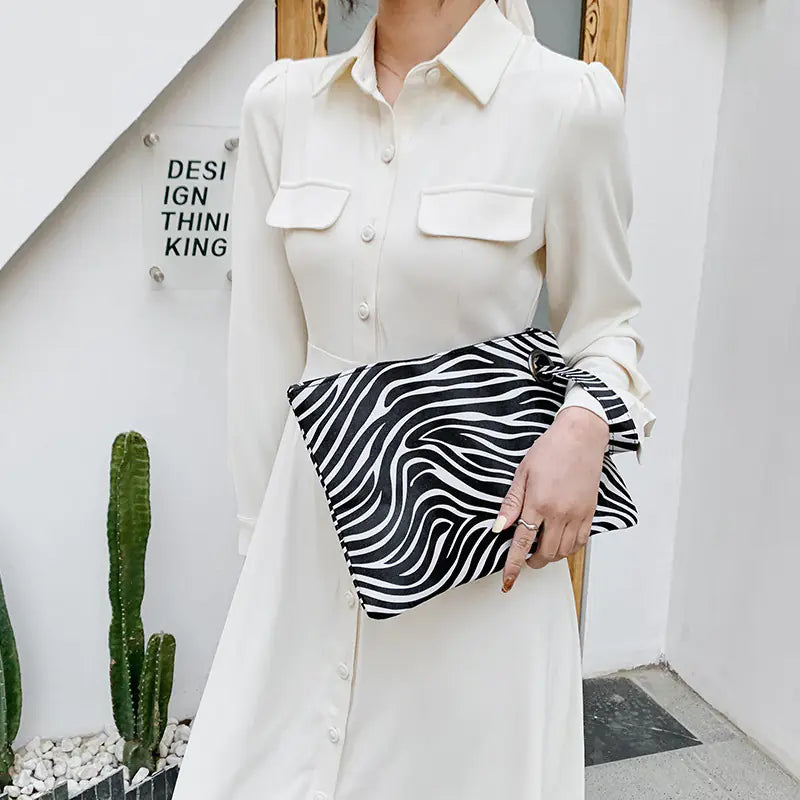 Women’s Animal Print Underarm Shoulder Bag – Fashion Mini Messenger Purse